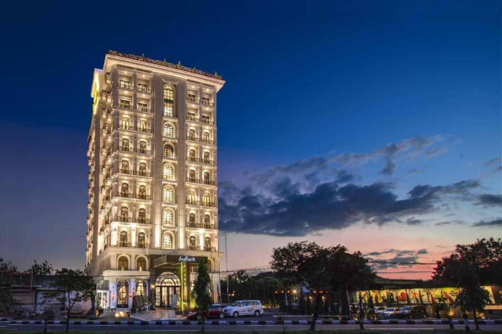 Lafayette Boutique Hotel Kejayan Exterior photo