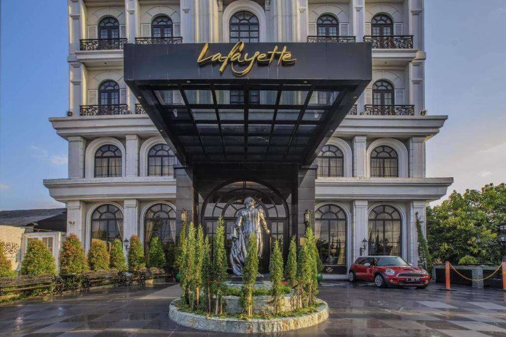 Lafayette Boutique Hotel Kejayan Exterior photo